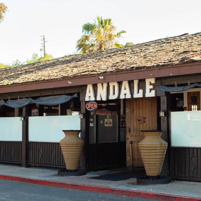 El Andale Sports Bar & Restaurant